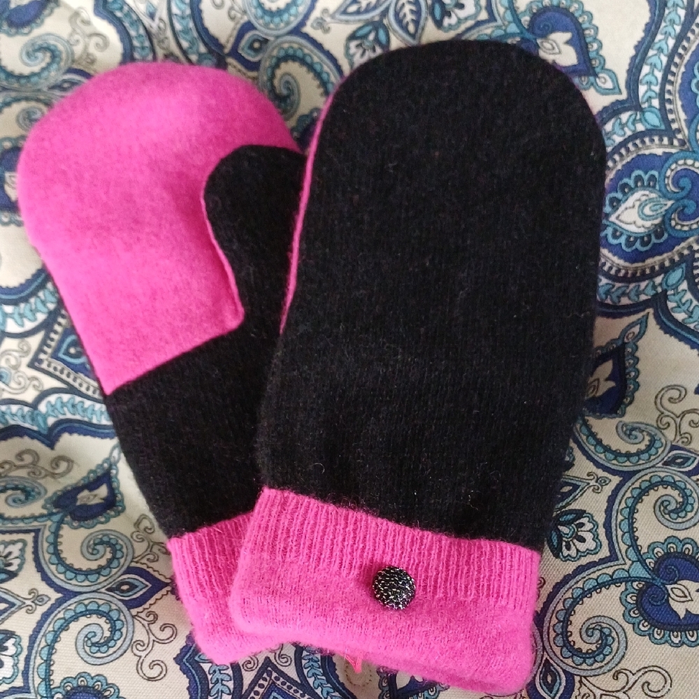 Ladies Large Mittens